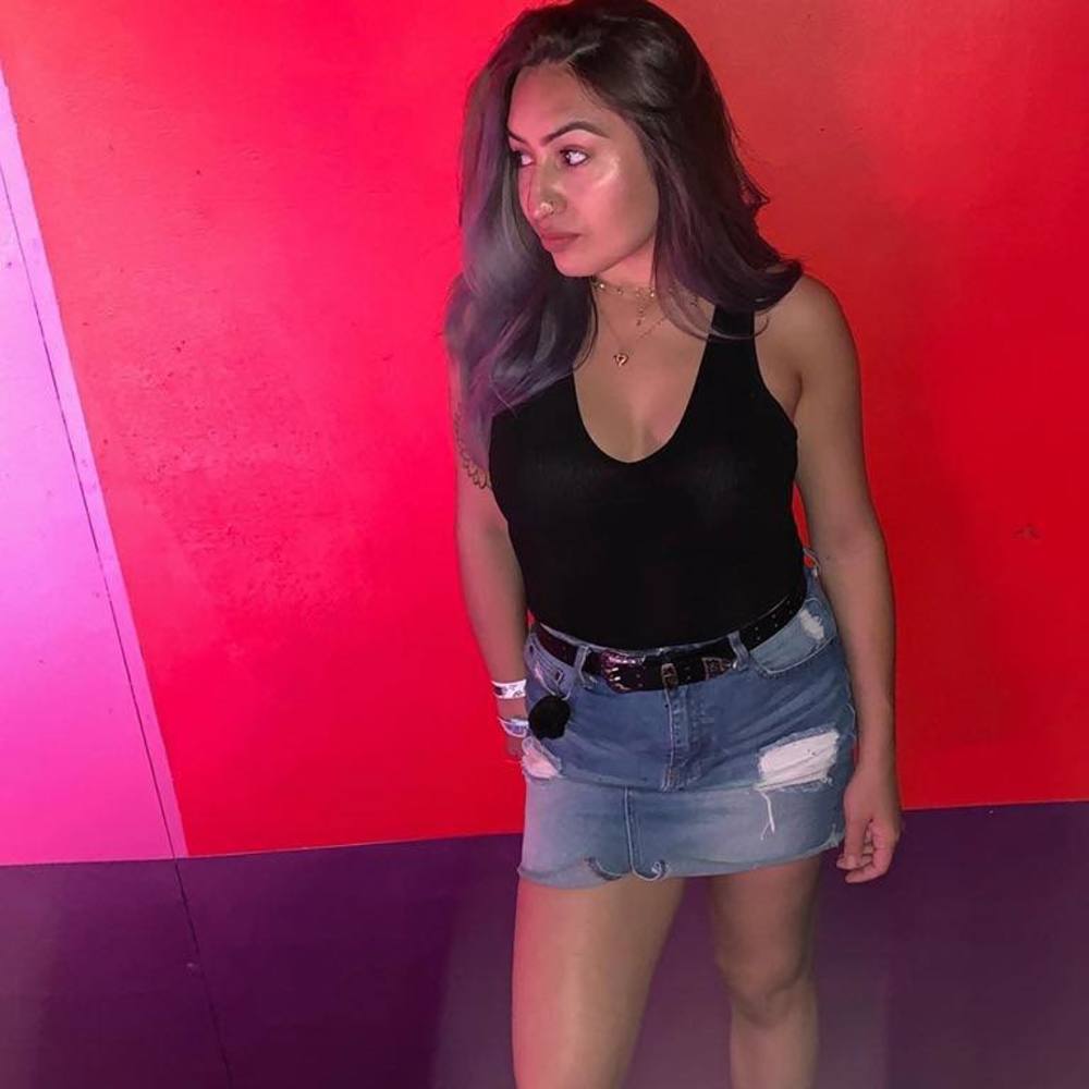 Meet your Posher, Gina